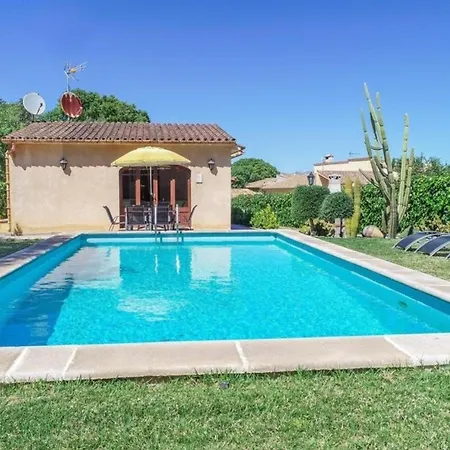 Nettes In Mit Privatem Pool Pollenca